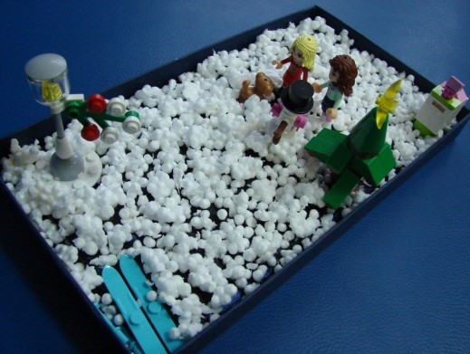 Школьный конкурс новогодних поделок