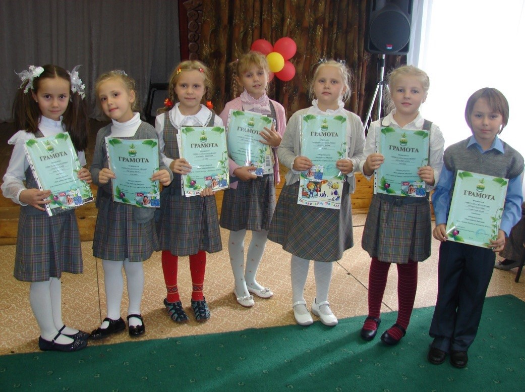 Городской конкурс рисунков «Моя любимая бабушка»